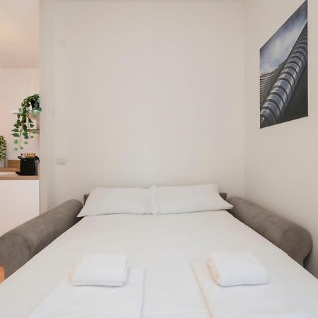 I Host Apartment - Gressoney 2 Milan Extérieur photo